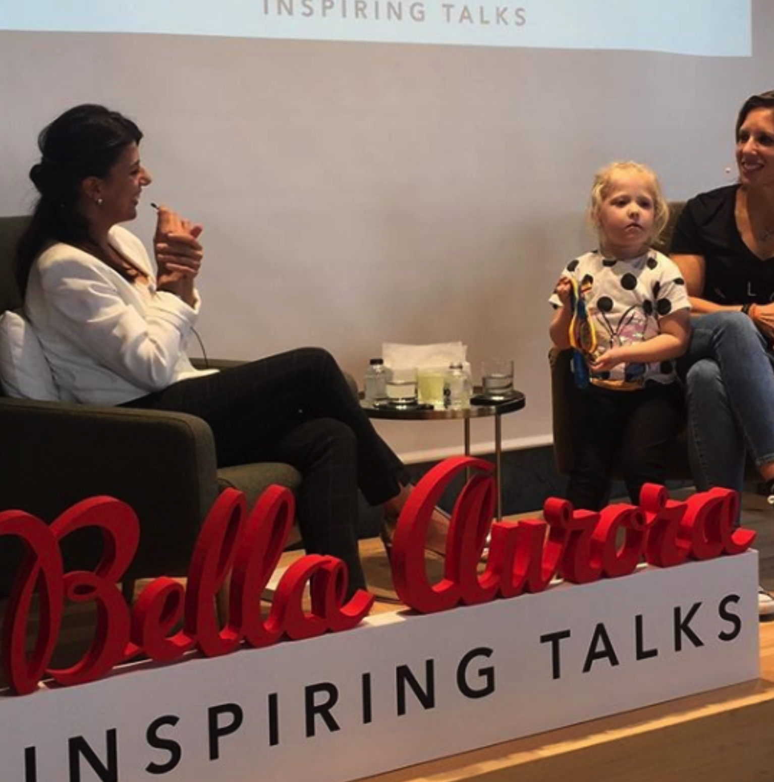 Éxito rotundo de la primera edición de #BellaAuroraInspiringTalks