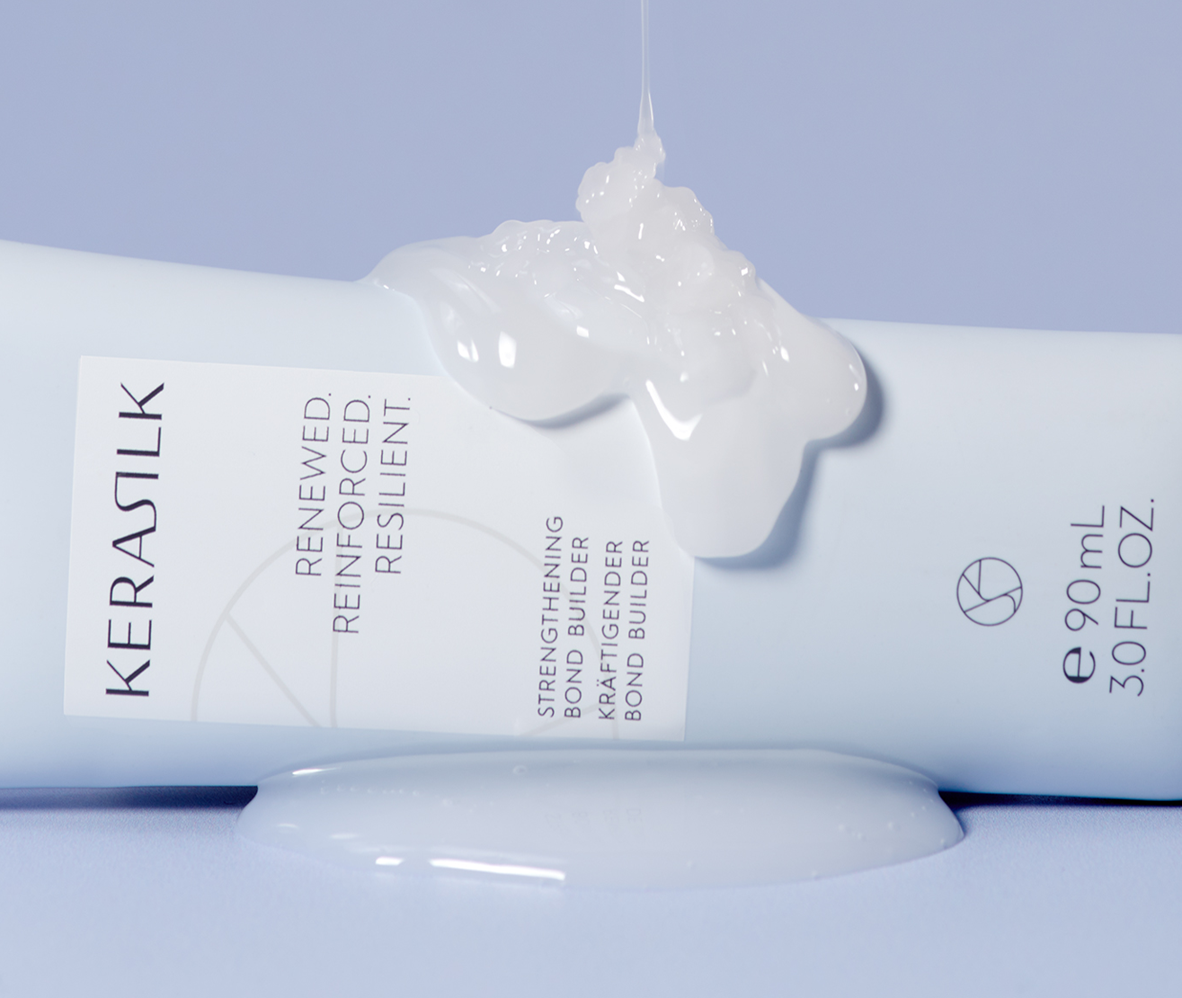 Kerasilk presents Strengthening Bond Builder: the innovative treatment that transforms hair structure.